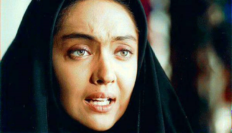 نیکی کریمی با چادر در فیلم سارا