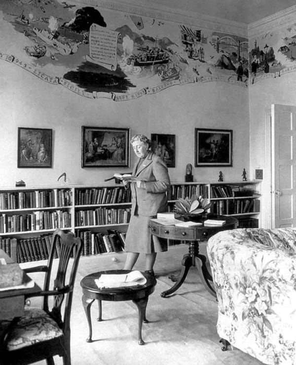 کتابخانهٔ آگاتا کریستی