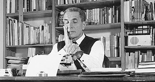 دینو بوتزاتی