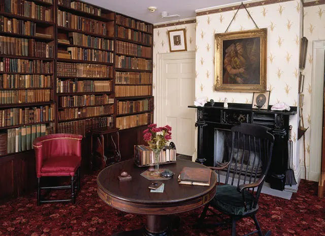 کتابخانهٔ رالف والدو